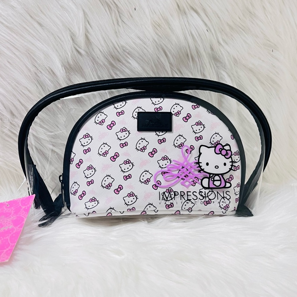 Hello Kitty® Clutch Set